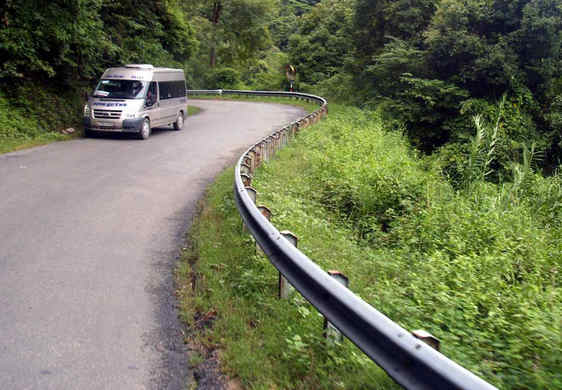 Quanh co đường Đ&egrave;o Ngoạn Mục Ninh Thuận